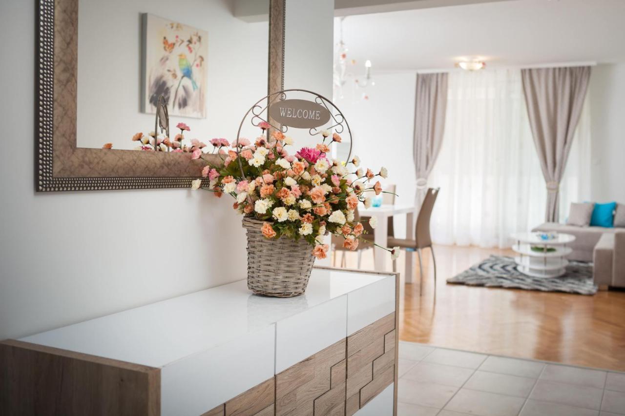 Free Private Garage Appartement *